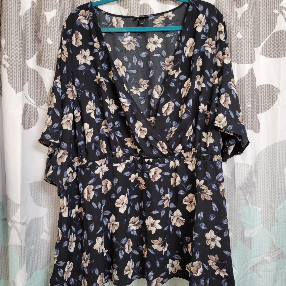 Torrid black floral